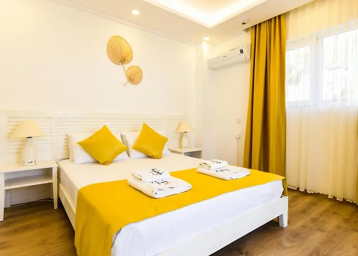 Aparthotel Kybele 2*