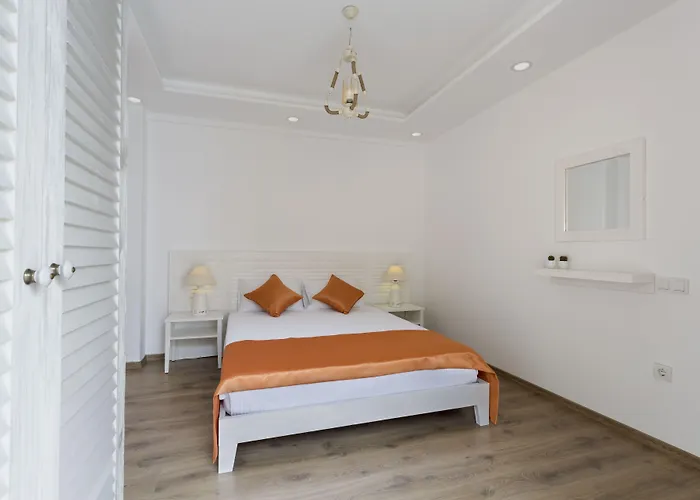 Kybele Apart-hotel 2*