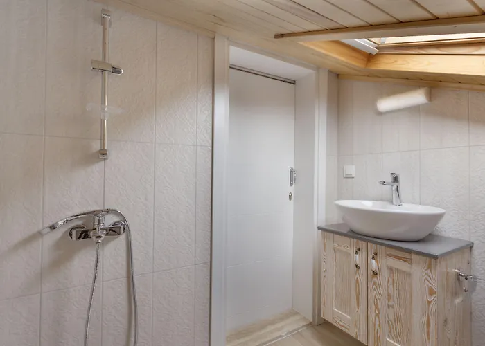 Apart-hotel Kybele 2*