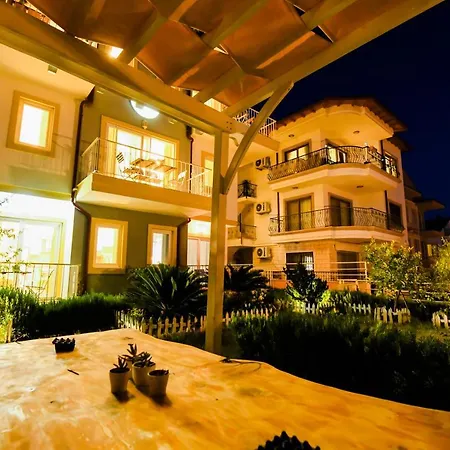 Kybele Lejlighedshotel 2*