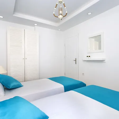 Kybele Aparthotel